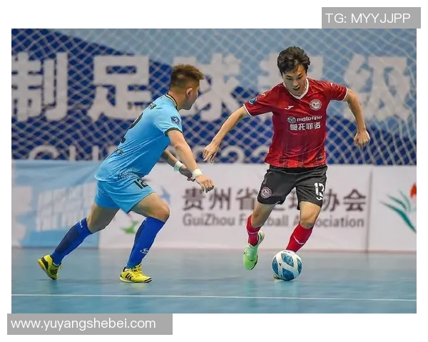 上海足球队在杯赛积分榜上以70分稳居第一名展现强劲实力